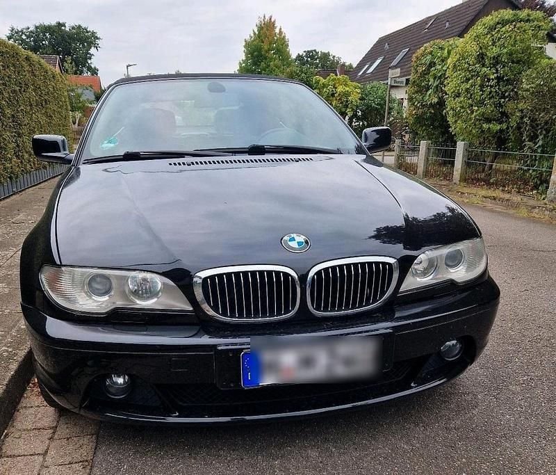 Schwarz Gebraucht 2004 BMW 330 Cabriolet Cabrio | 8.450 € (Guter Preis) - Bild 1/4