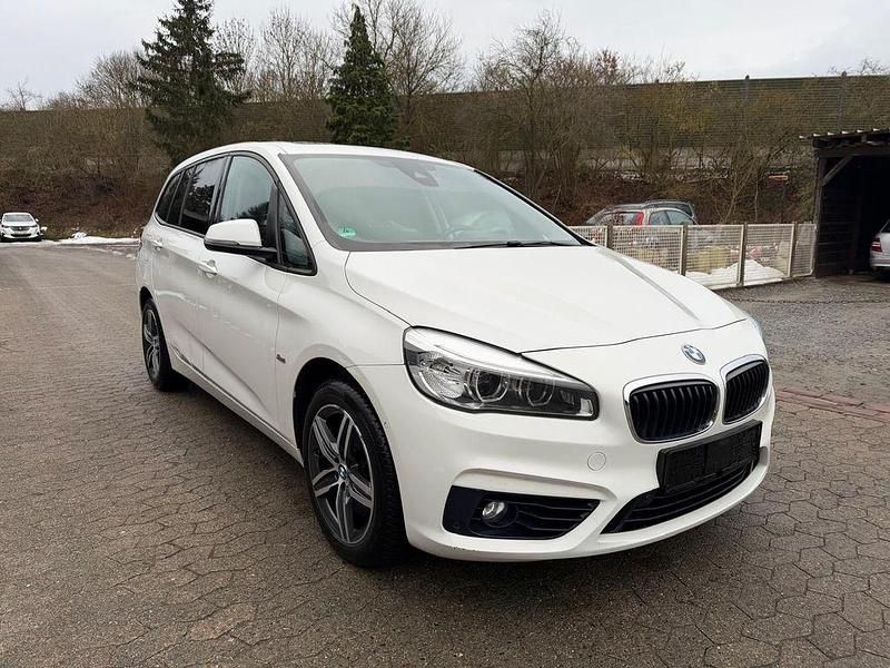 Gebraucht BMW 220 Sport Line 190 PS (139 kW) 2017 Weiß SUV