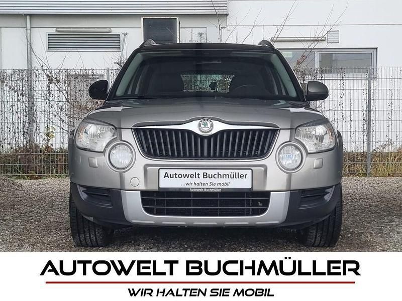 Beige Gebraucht 2013 Skoda Yeti SUV | 9.590 € (Guter Preis) - Bild 1/4