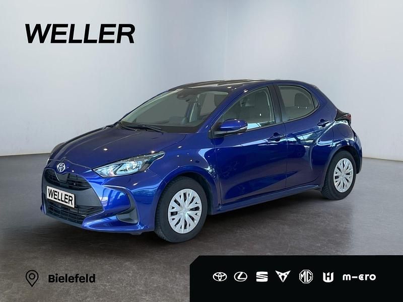 Blau Gebraucht 2021 Toyota Yaris Comfort Kleinwagen | 12.790 € (Fairer Preis) - Bild 1/3