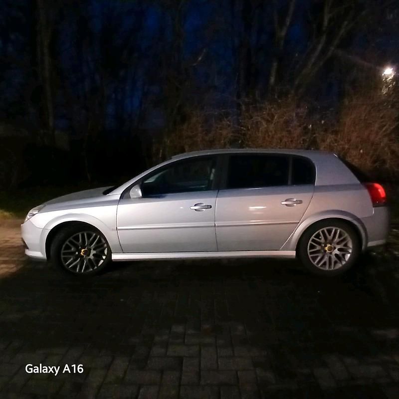 Gebraucht Opel Signum 150 PS (110 kW) 2008 Silber Kleinwagen