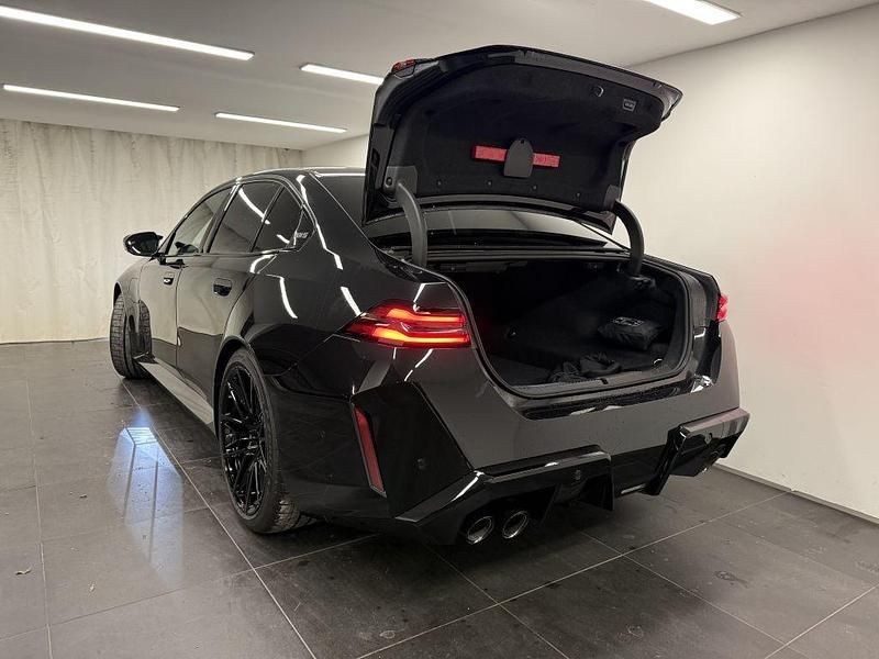 Neu BMW M5 Performance 727 PS (534 kW) 2025 Schwarz Limousine