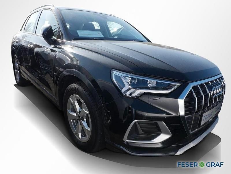 Gebraucht Audi Q3 Advanced Plus 150 PS (110 kW) 2025 Mythosschwarz metallic SUV