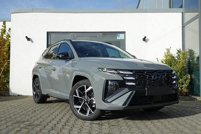 Shadow grey Neu 2025 Hyundai Tucson N Line SUV | 33.950 € (Fairer Preis) - Bild 1/4