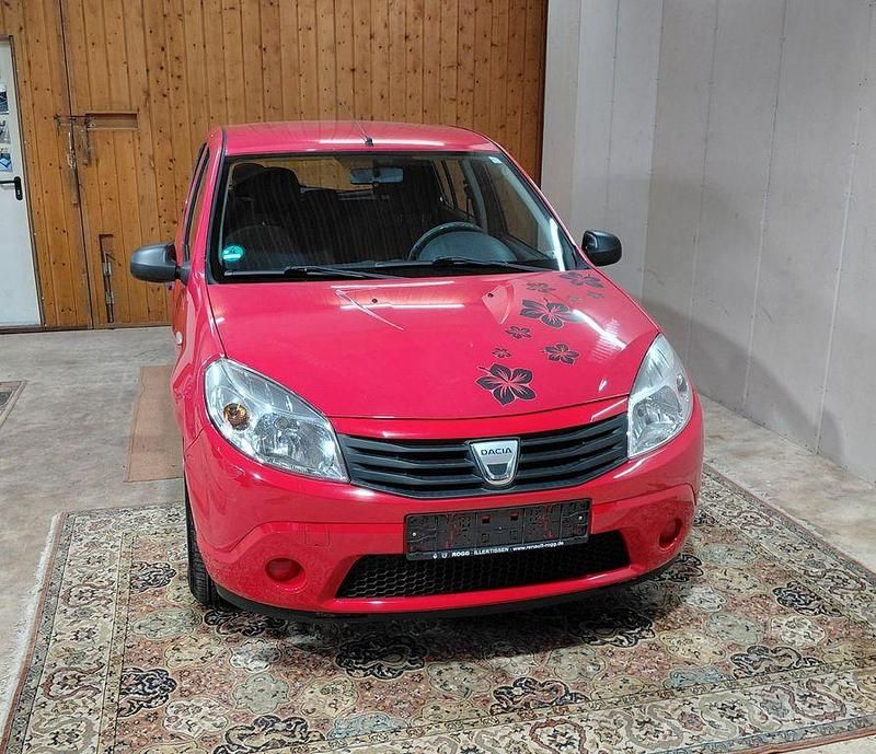 Gebraucht Dacia Sandero 75 PS (55 kW) 2009 Rot Limousine