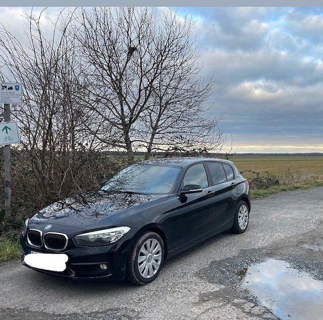 Gebraucht BMW 116 Advantage 109 PS (80 kW) 2016 Schwarz Kleinwagen