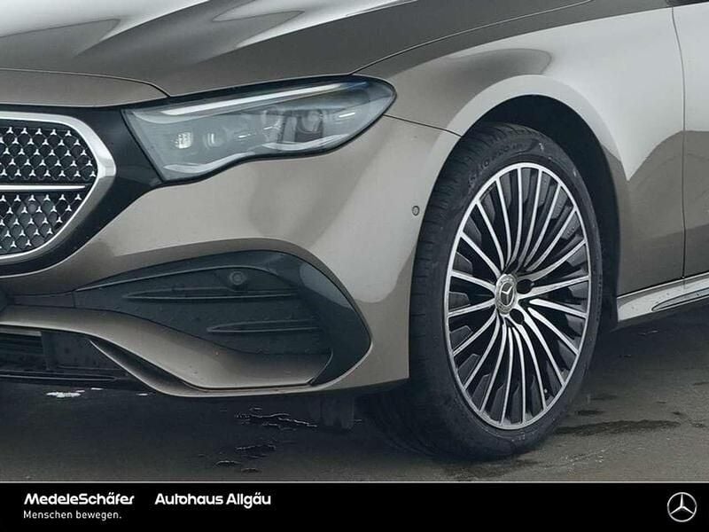 Gebraucht Mercedes E450 AMG 381 PS (280 kW) 2024 Lack samtbraun Kombi