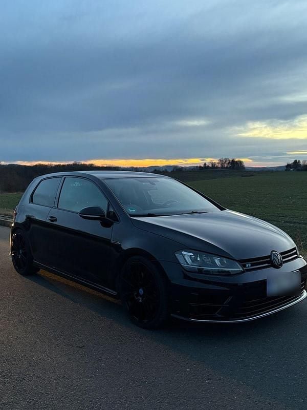 Gebraucht VW Golf VII R 300 PS (220 kW) 2016 Schwarz Limousine