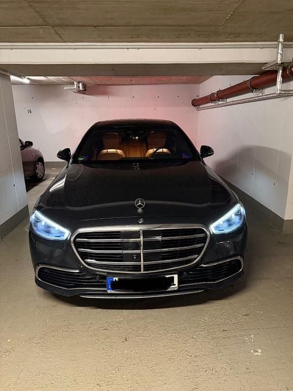 Blau Gebraucht 2021 Mercedes S400 Limousine | 77.000 € (Superpreis) - Bild 1/4