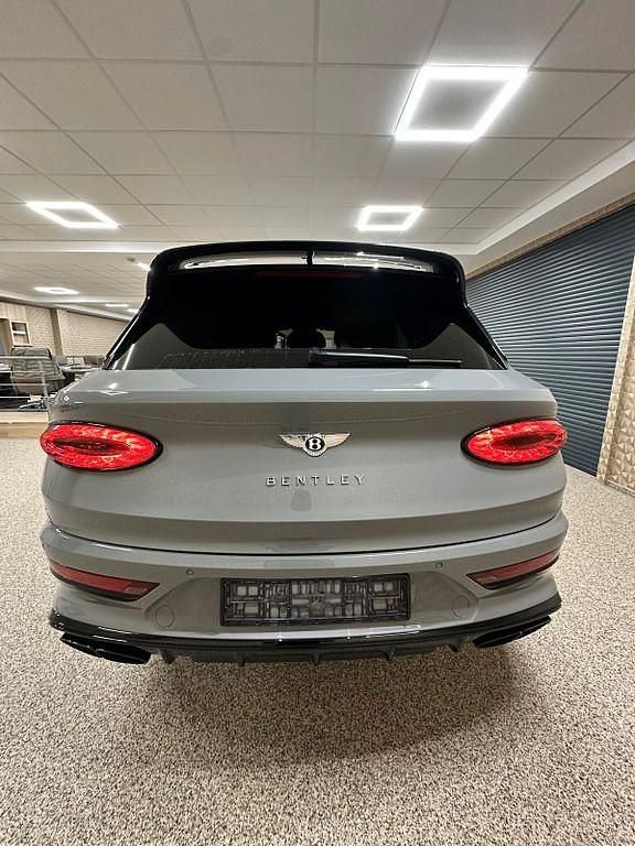 Gebraucht Bentley Bentayga 551 PS (405 kW) 2023 SUV