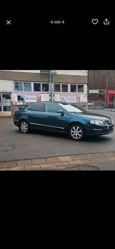 Gebraucht VW Passat 140 PS (102 kW) 2007 Blau Limousine