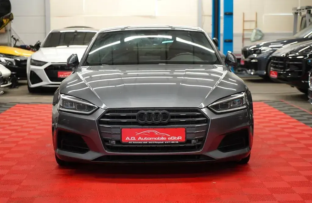 Gebraucht Audi A5 Sport 190 PS (139 kW) 2018 Grau Coupé