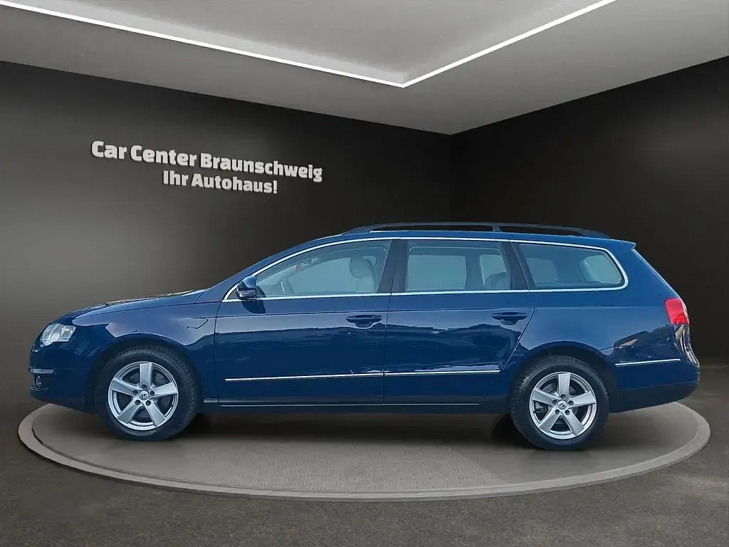 Gebraucht VW Passat Comfortline 140 PS (102 kW) 2006 Maritimblau Kombi