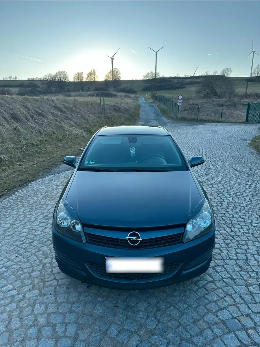 Gebraucht Opel Astra GTC 116 PS (85 kW) 2008 Blau Coupé