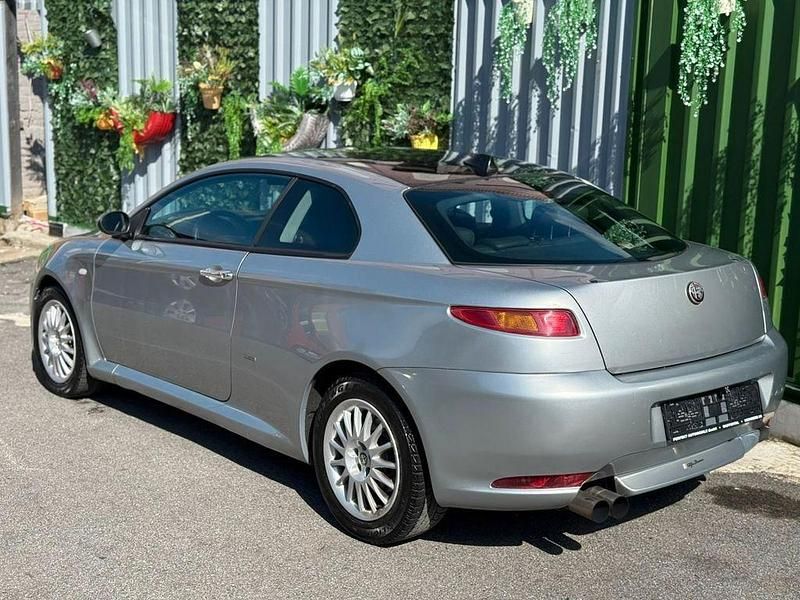 Gebraucht Alfa Romeo GT Distinctive 166 PS (122 kW) 2004 Grau Coupé