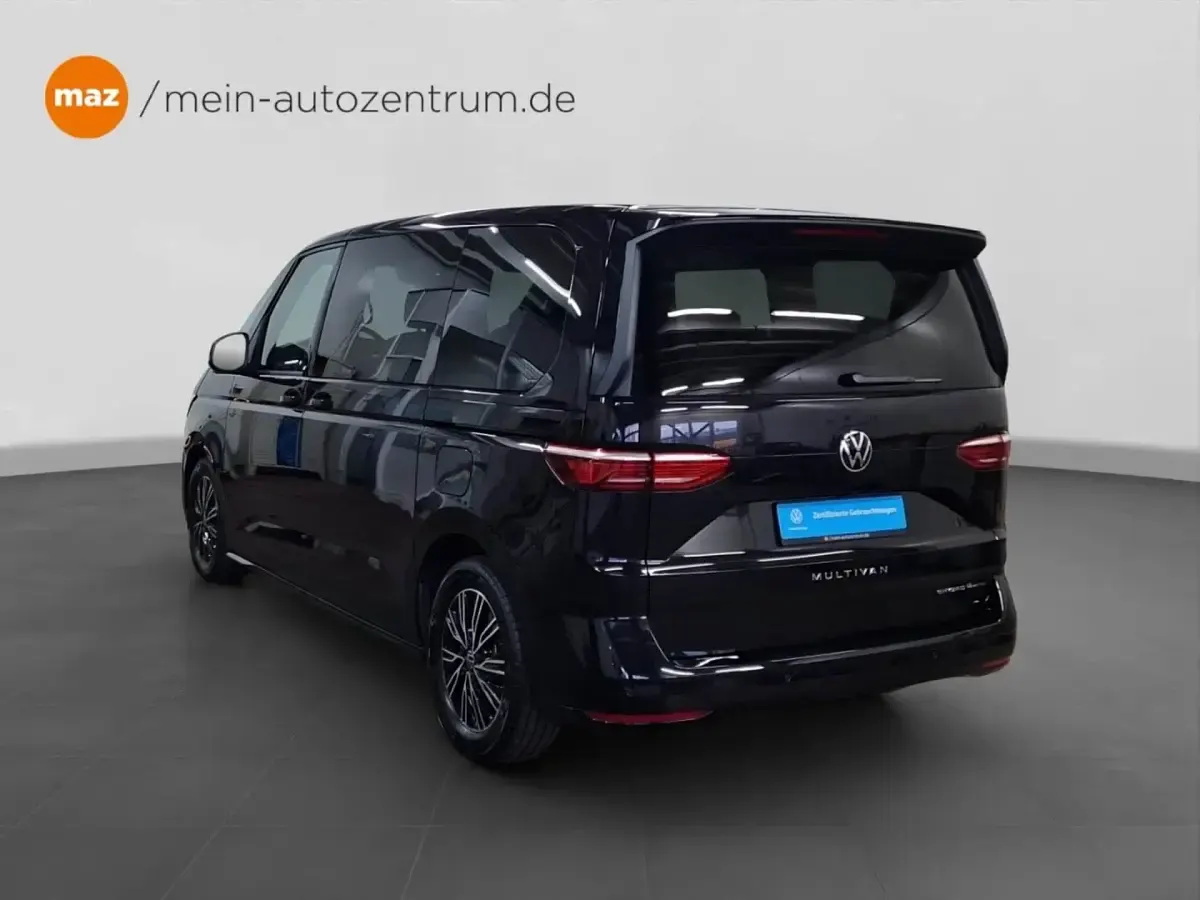 Usata VW Multivan Basis 177 CV (130 kW) 2025 Monovolume