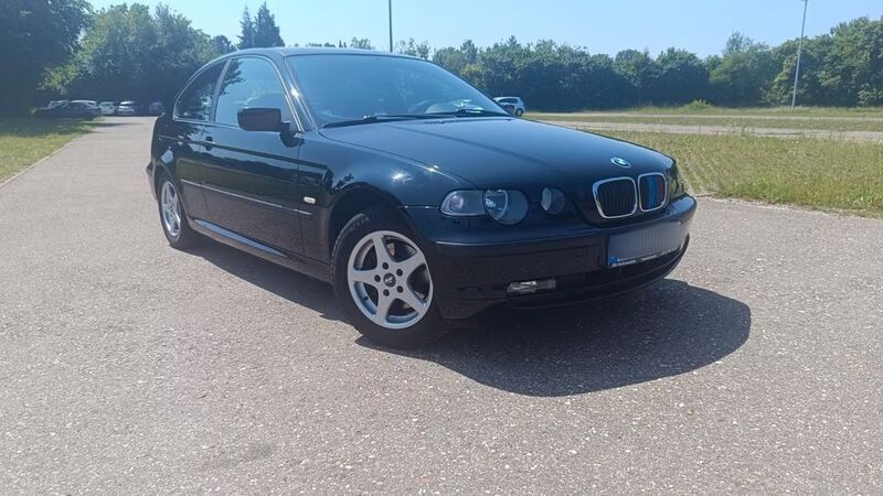 Schwarz Gebraucht 2003 BMW 316 Compact Kleinwagen | 1.299 € (Guter Preis) - Bild 1/4