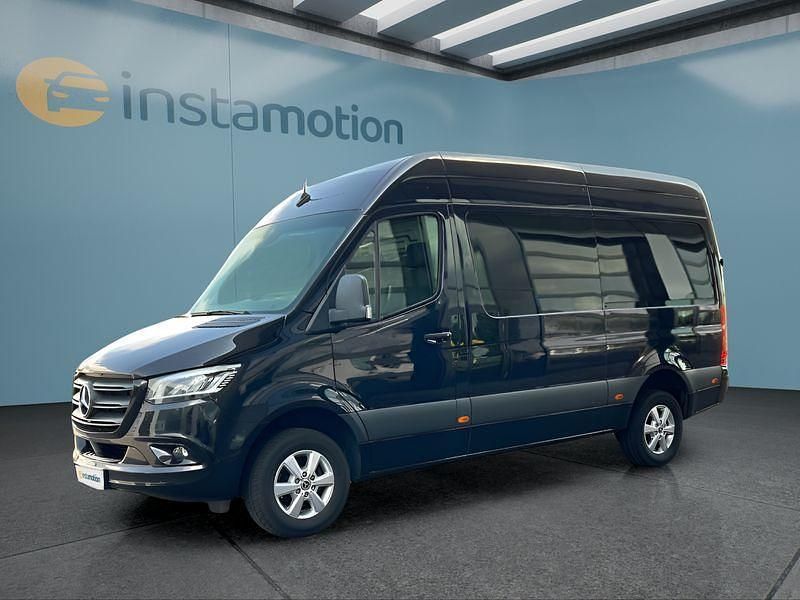 Schwarz Gebraucht 2024 Mercedes Sprinter Van | 58.299 € (Teuer) - Bild 1/4