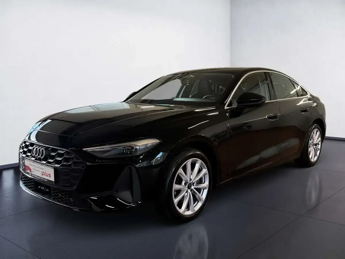 Gebraucht Audi A5 Basis 204 PS (150 kW) 2025 Schwarz Limousine