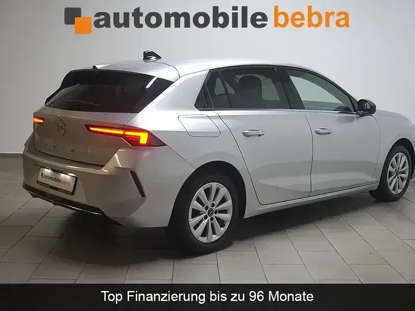 Usata Opel Astra Elegance 131 CV (96 kW) 2023 Argento Utilitaria