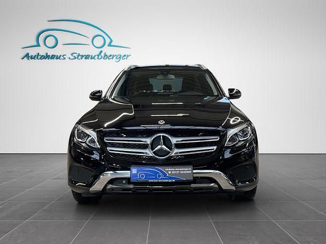 Schwarz Gebraucht 2018 Mercedes GLC220 SUV | 28.390 € (Guter Preis) - Bild 1/4