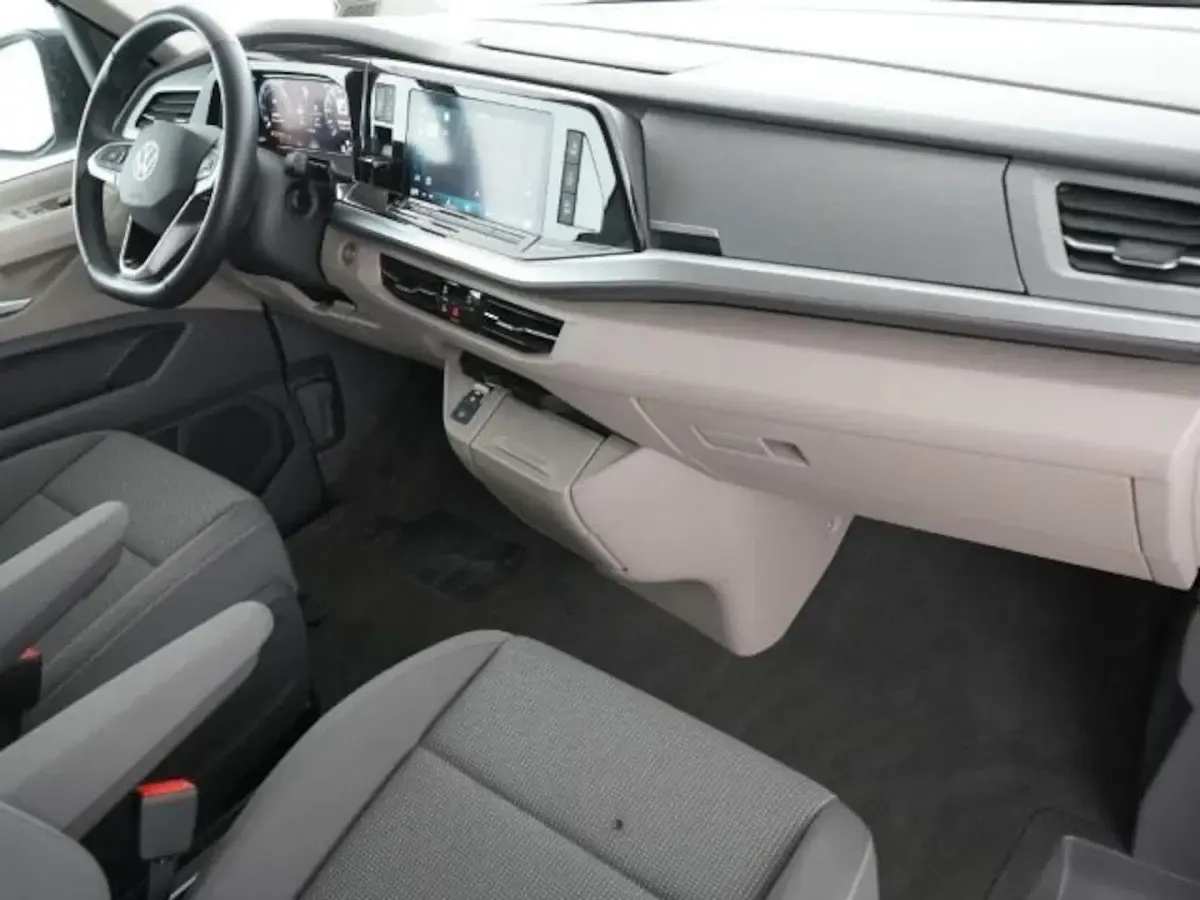 Używany VW Multivan Life 150 KM (110 kW) 2024 Minivan