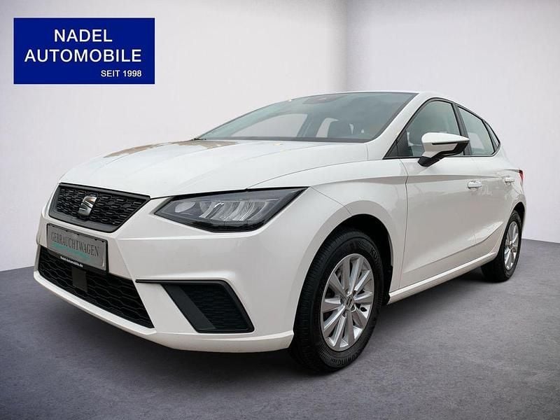 Weiß Gebraucht 2022 Seat Ibiza Style Limousine | 10.490 € (Guter Preis) - Bild 1/4