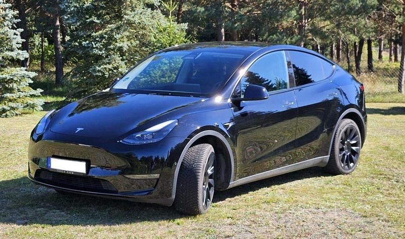 Schwarz Gebraucht 2022 Tesla Model Y Long Range AWD SUV | 30.500 € (Superpreis) - Bild 1/4
