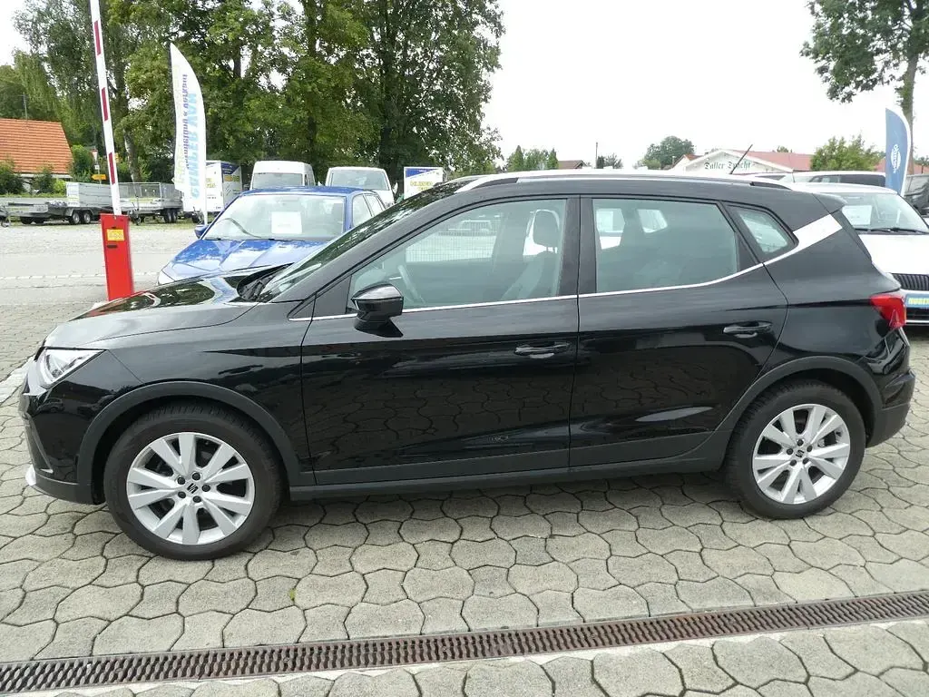 Gebraucht Seat Arona Xperience 110 PS (80 kW) 2022 Schwarz SUV