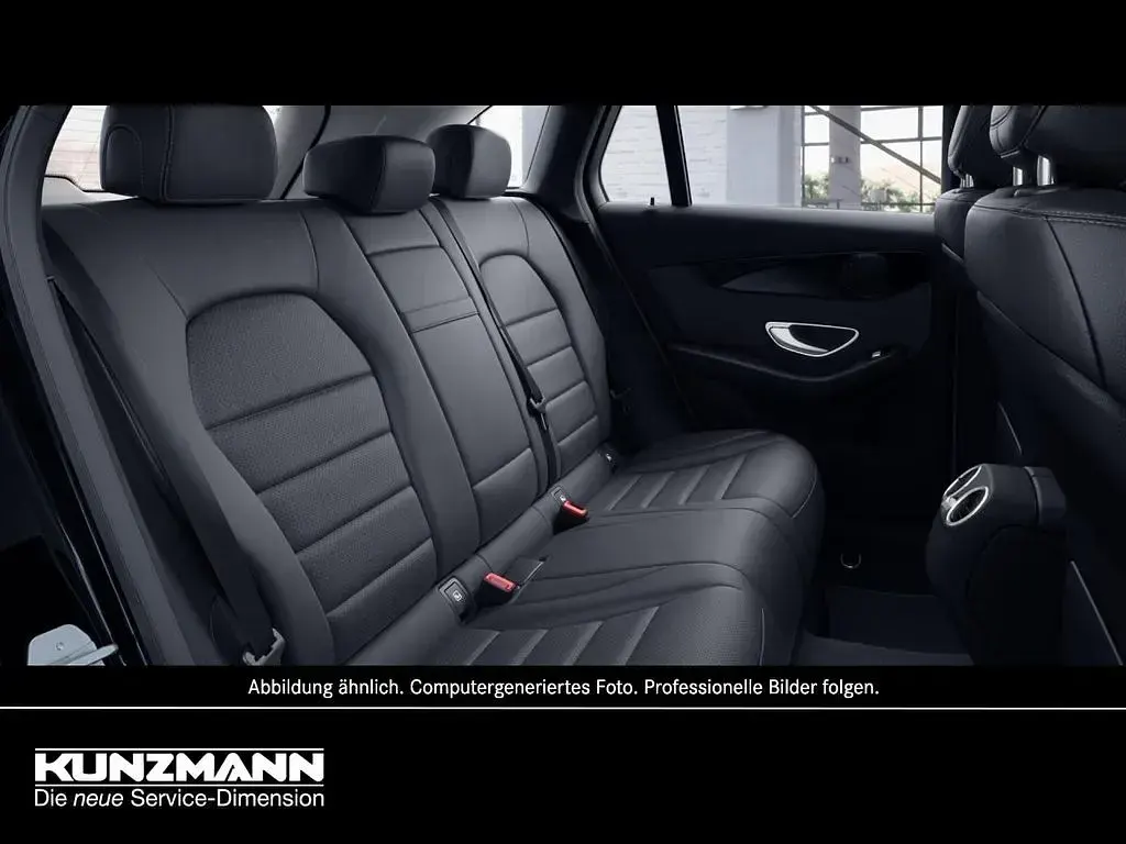 Gebraucht Mercedes GLC300 211 PS (155 kW) 2022 Unilack schwarz SUV