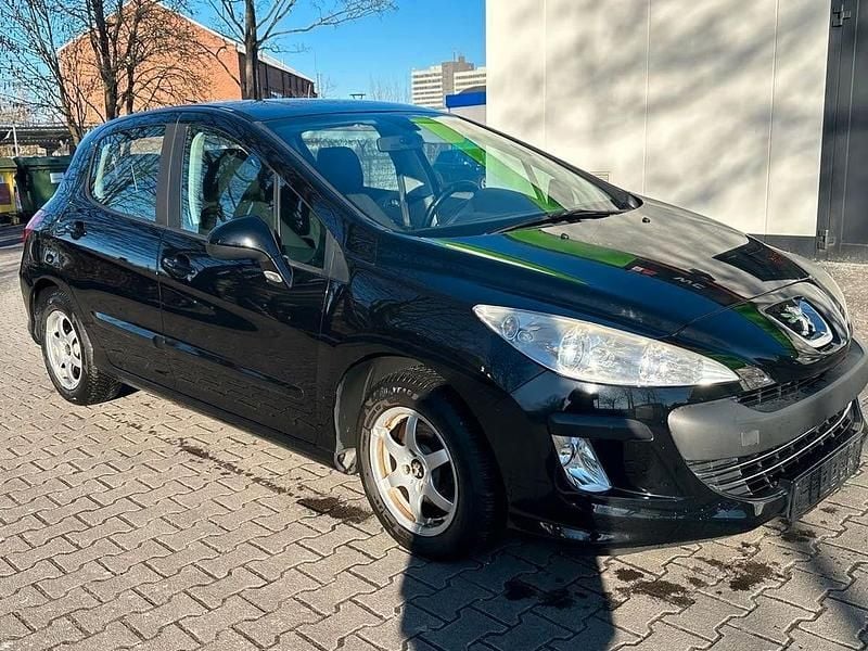 Second-hand Peugeot 308 Access 120 CP (88 kW) 2011 Negru Berlinǎ