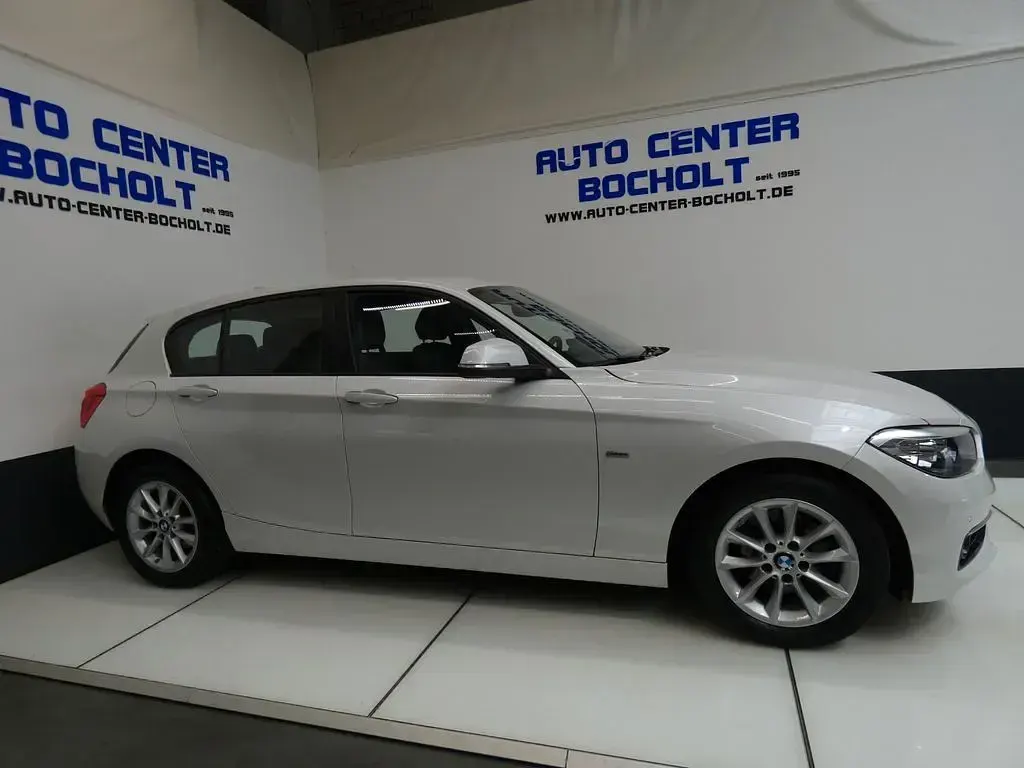 Gebraucht BMW 120 Urban Line 177 PS (130 kW) 2016 Weiß Kleinwagen