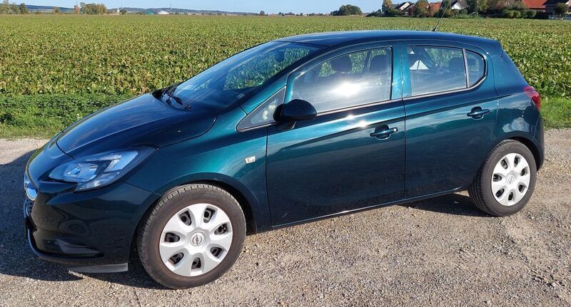 Grün Gebraucht 2015 Opel Corsa Edition Kleinwagen | 6.999 € (Fairer Preis) - Bild 1/4