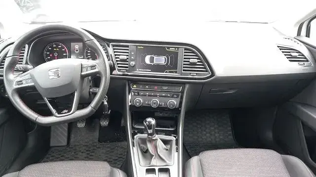 Gebraucht Seat Leon ST FR 150 PS (110 kW) 2017 Candyweiß candyweiß Kombi
