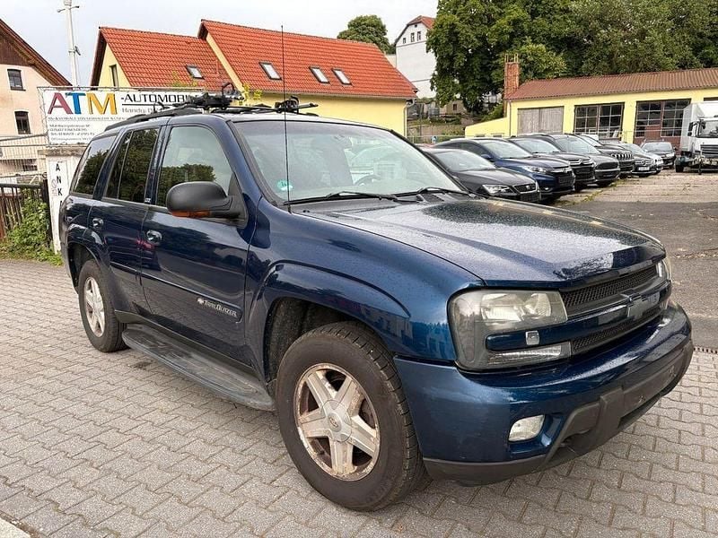 Blau Gebraucht 2002 Chevrolet TrailBlazer LT SUV | 1.699 € (Guter Preis) - Bild 1/4
