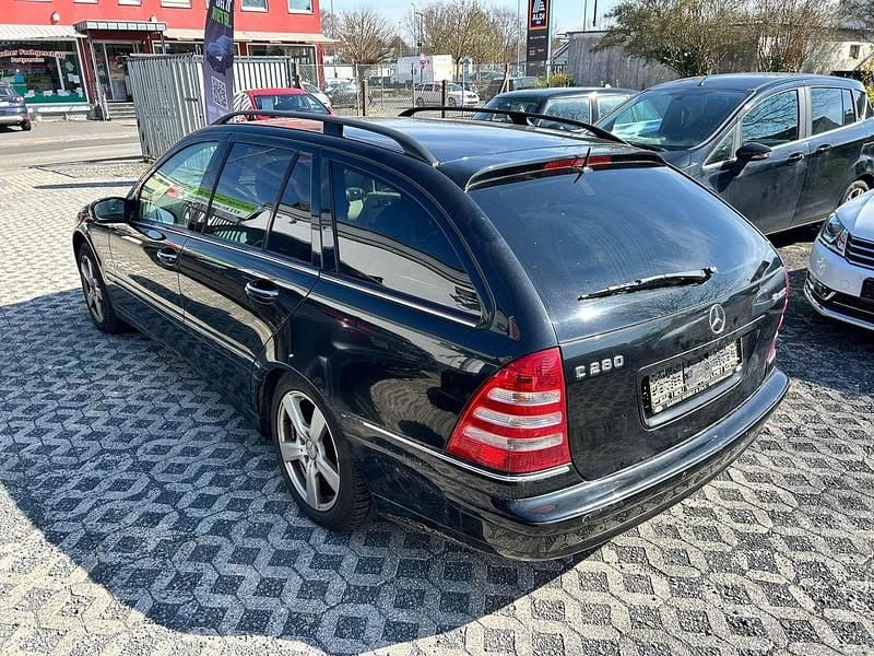Second-hand Mercedes C280 231 CP (169 kW) 2007 Negru Break