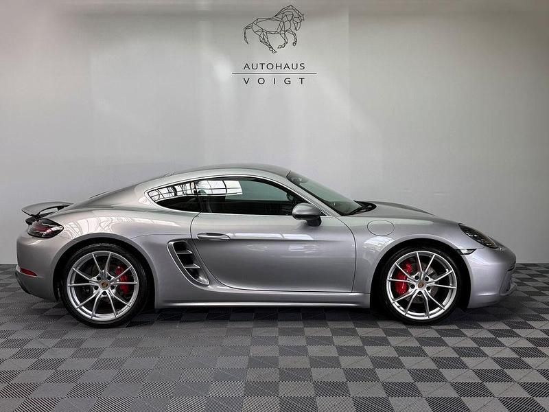 Gebraucht Porsche Cayman S Chrono 349 PS (256 kW) 2017 Gtsilber metallic Coupé