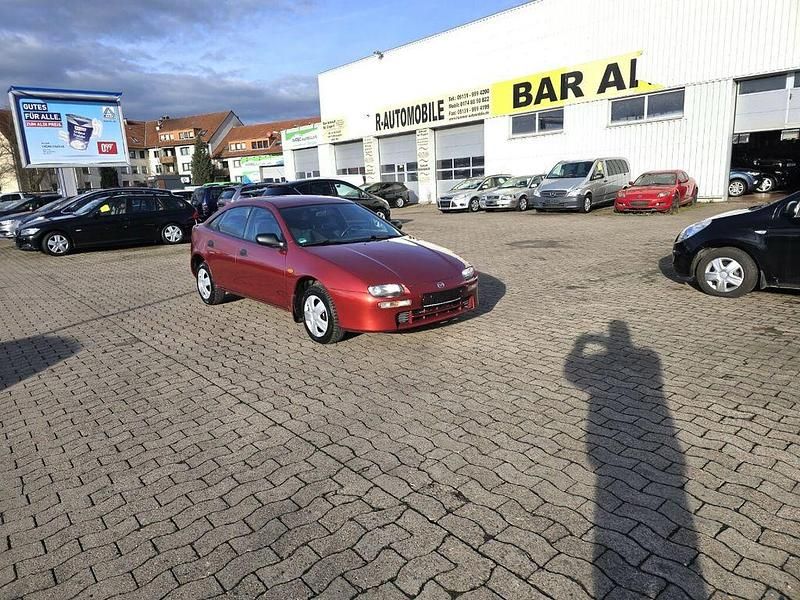 Gebraucht Mazda 323F 88 PS (64 kW) 1998 Rot Limousine