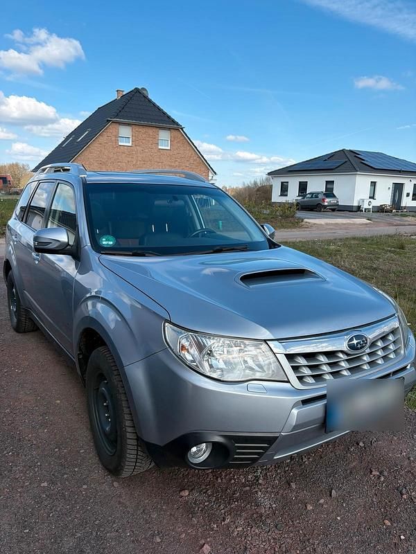 Gebraucht Subaru Forester 150 PS (110 kW) 2012 Silber SUV