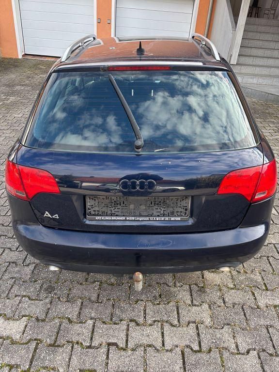 Blau Gebraucht 2006 Audi A4 Kombi | 2.300 € (Guter Preis) - Bild 1/4