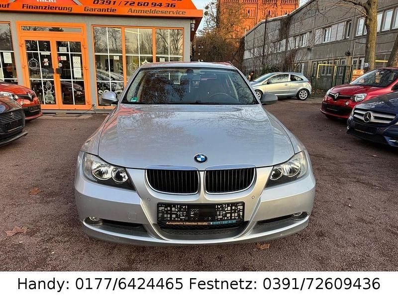 Gebraucht BMW 318 129 PS (94 kW) 2006 Silber Limousine
