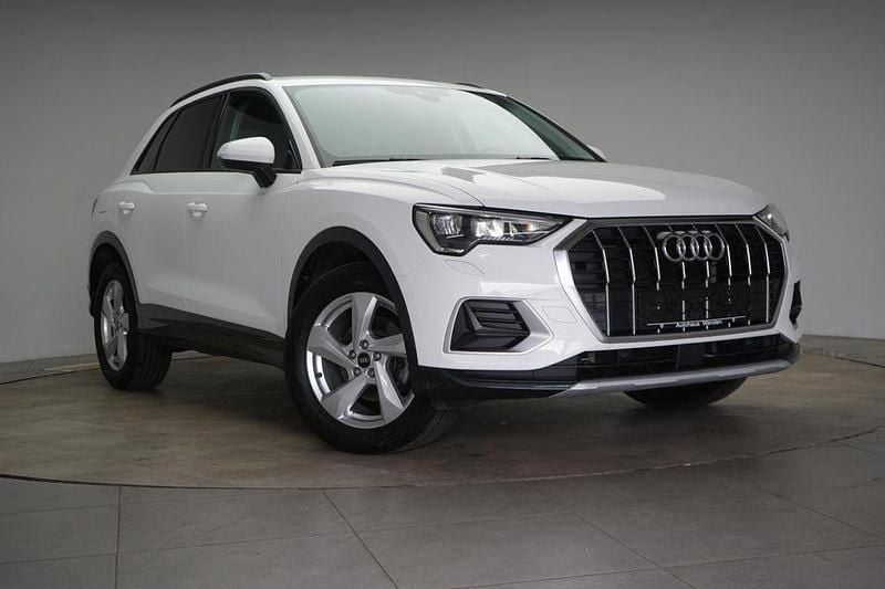 Gebraucht Audi Q3 Advanced 150 PS (110 kW) 2023 Ibis white SUV