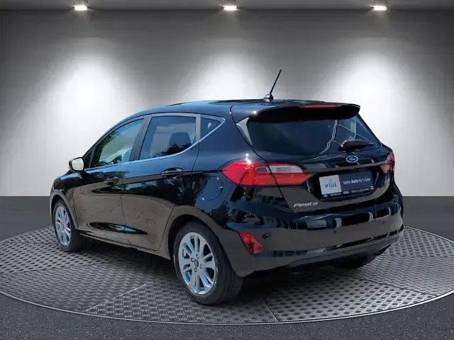 Gebraucht Ford Fiesta Titanium 101 PS (74 kW) 2023 Schwarz Kleinwagen