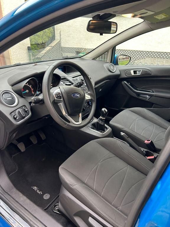 Gebraucht Ford Fiesta SYNC Edition 82 PS (60 kW) 2014 Blau Kleinwagen