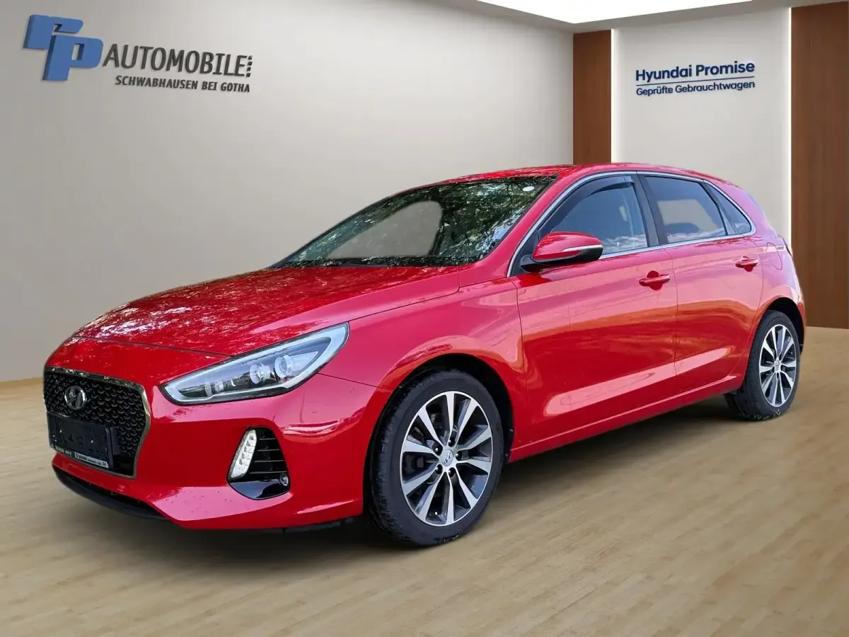 Gebraucht Hyundai i30 Style 140 PS (102 kW) 2018 Limousine