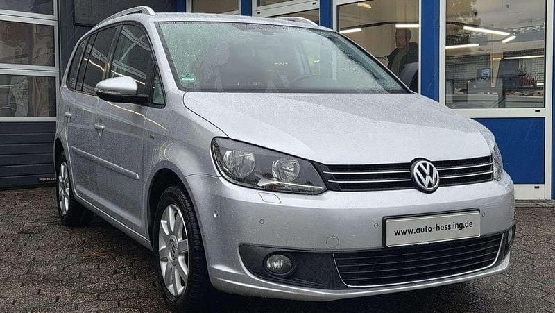 Gebraucht VW Touran Cup 105 PS (77 kW) 2014 Silber Van / Kleinbus