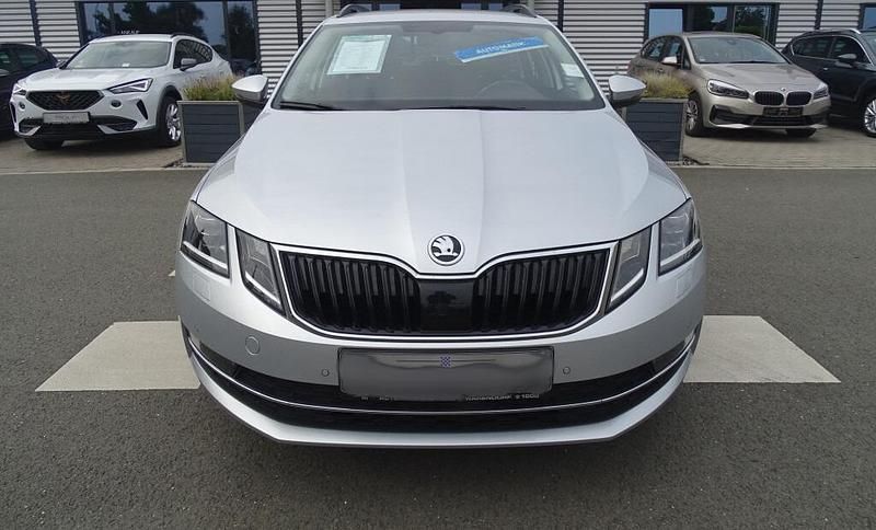 Gebraucht Skoda Octavia Style 116 PS (85 kW) 2019 Silber metallic