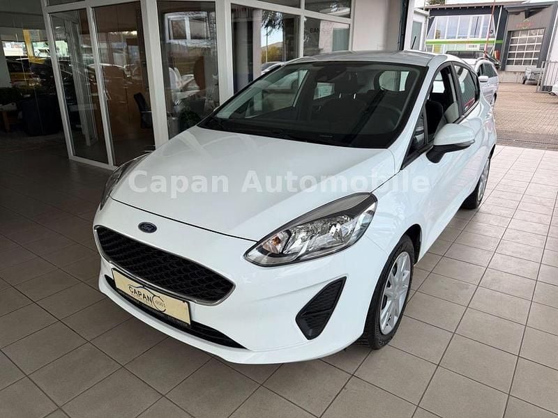 Gebraucht Ford Fiesta Trend 71 PS (52 kW) 2019 Weiß Kleinwagen