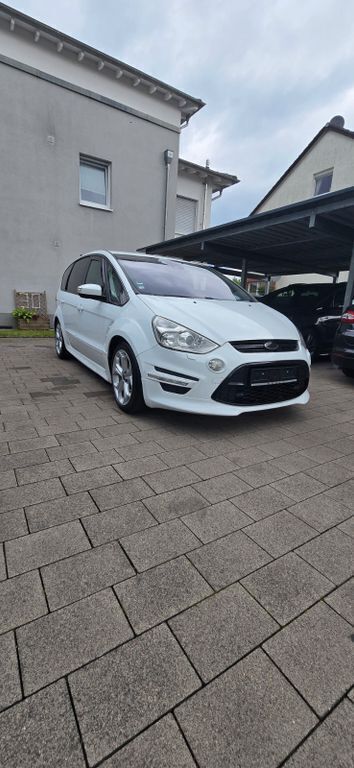 Weiß Gebraucht 2014 Ford S-MAX Titanium S Van / Kleinbus | 10.250 € (Fairer Preis) - Bild 1/4