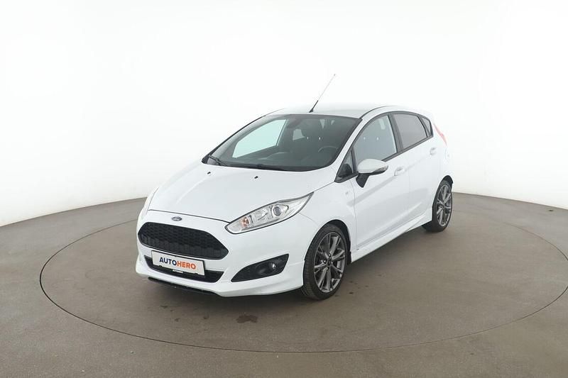 Weiß Gebraucht 2016 Ford Fiesta ST-Line Kleinwagen | 10.590 € (Teuer) - Bild 1/3